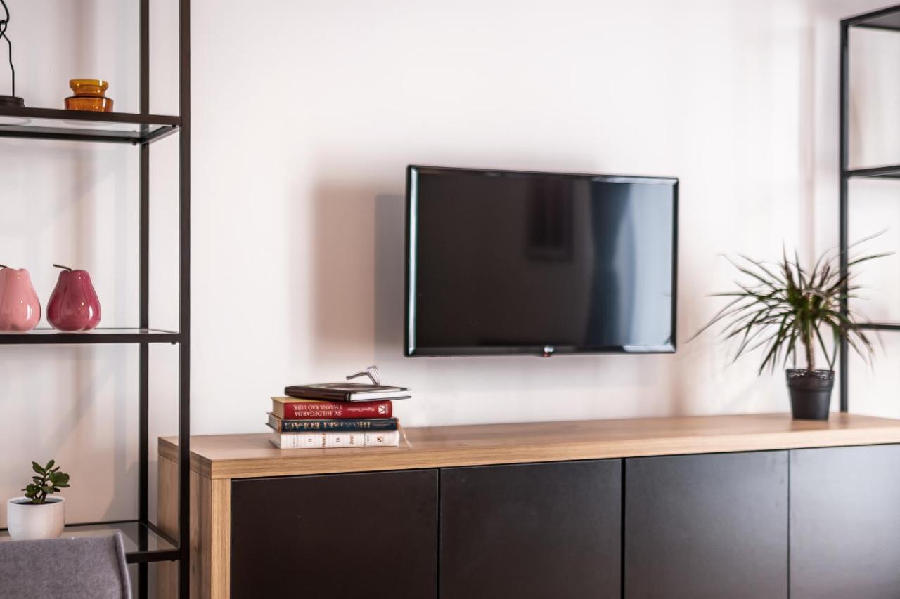 Apartments Tanya Шибеник Экстерьер фото