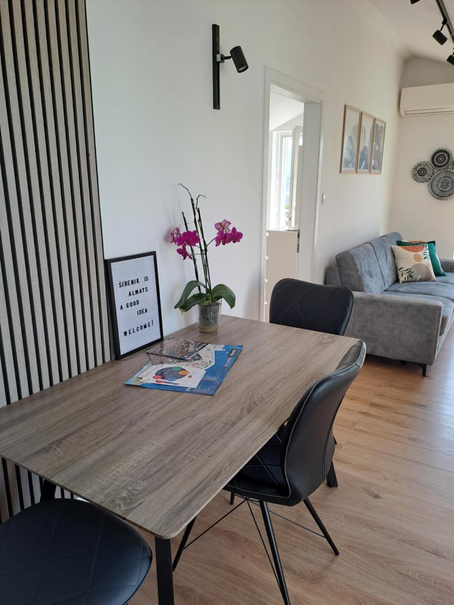 Apartments Tanya Шибеник Экстерьер фото